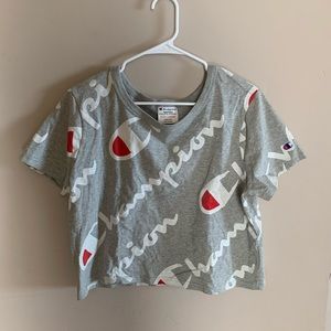 Champion Cropped Tee